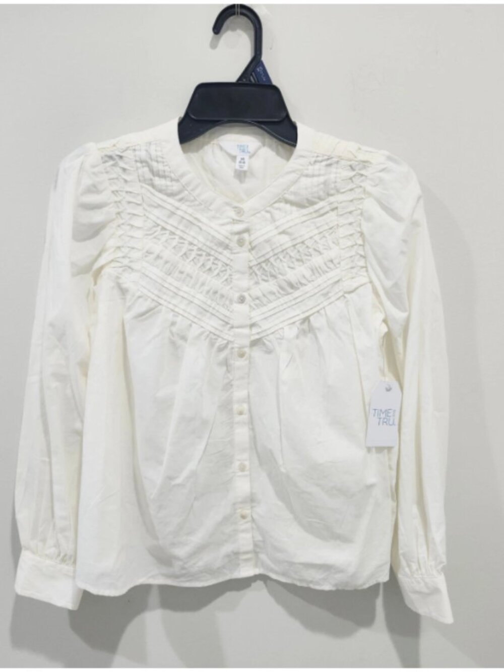 Time and Tru Ivory Blouse Long Sleeves XS (0-2)